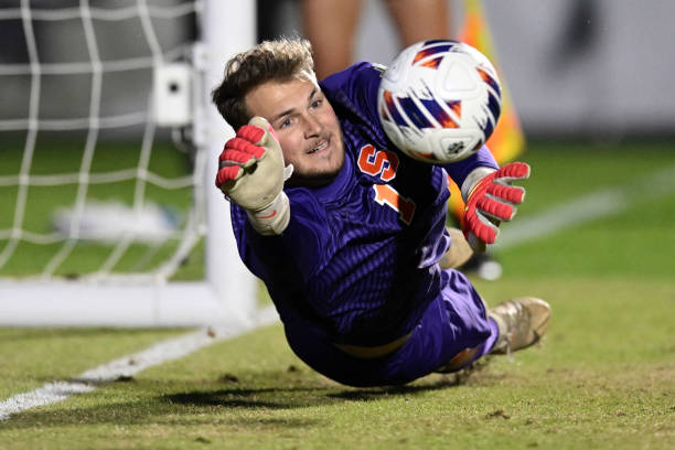 在职业足球 在职业足球